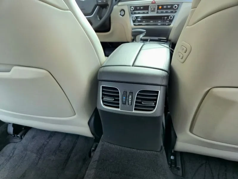 Genesis G80 3.3 Gdi Luxury, снимка 9 - Автомобили и джипове - 56112956