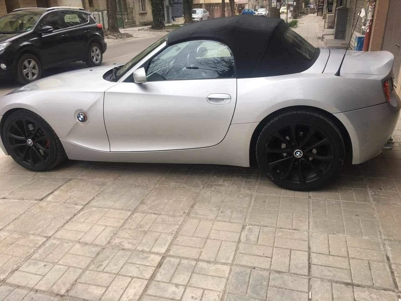 BMW Z4 2.5i - изображение 3