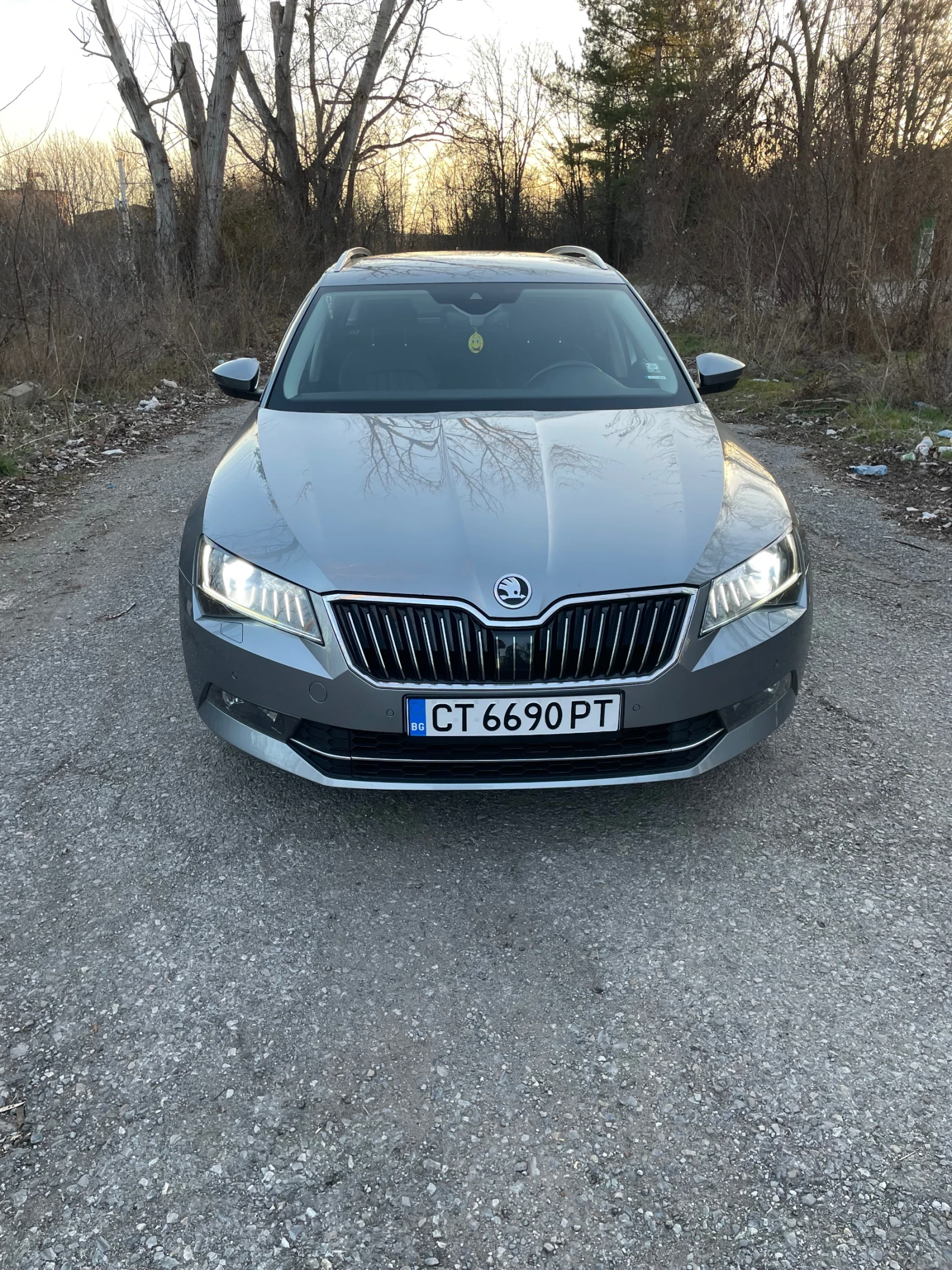 Skoda Superb 2.0 TDI - изображение 2