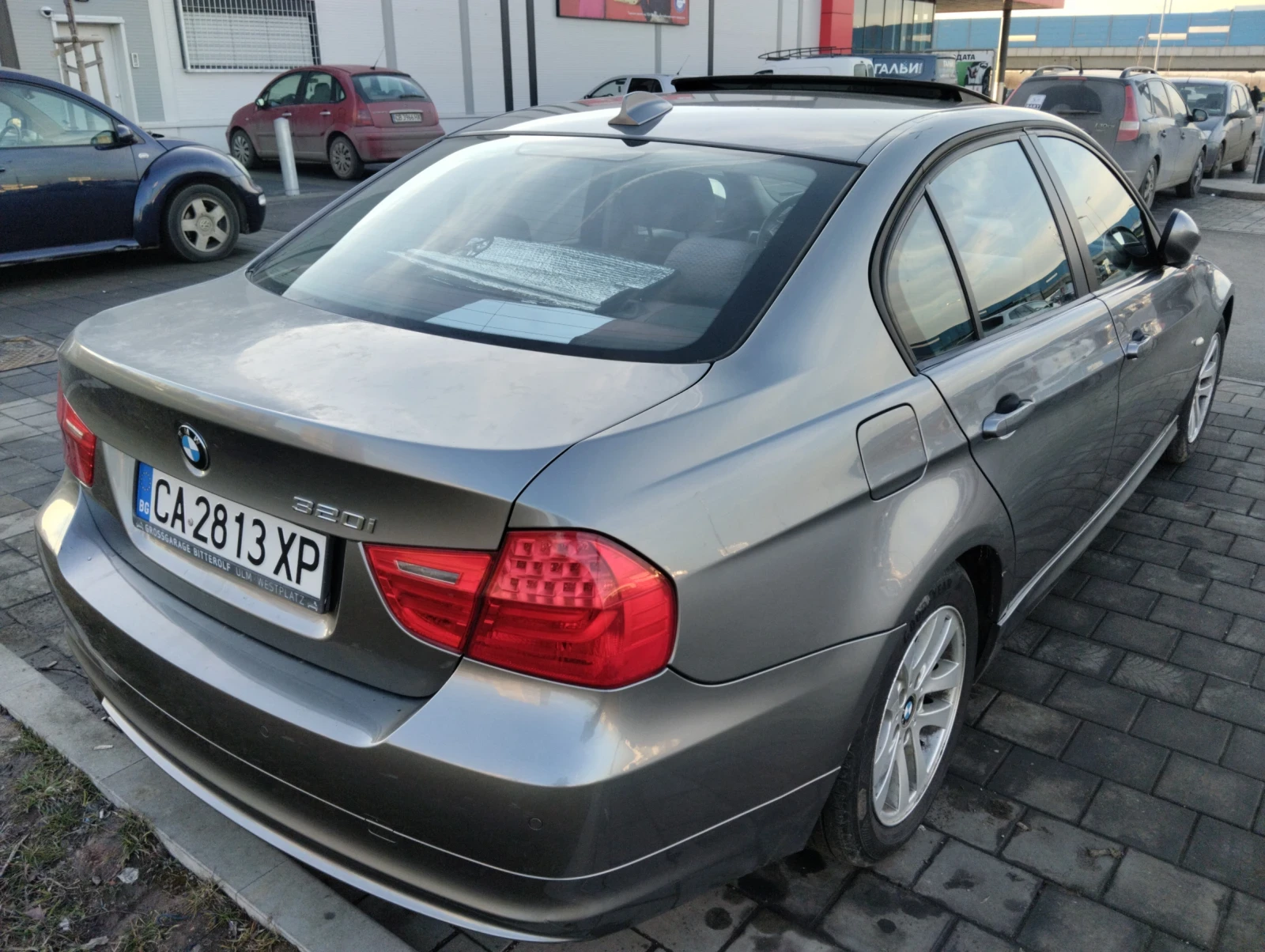 BMW 320  - изображение 10