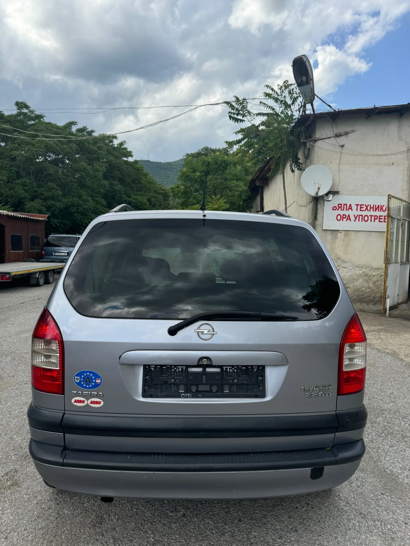 Opel Zafira 2.2 dti 6+ 1 - изображение 3