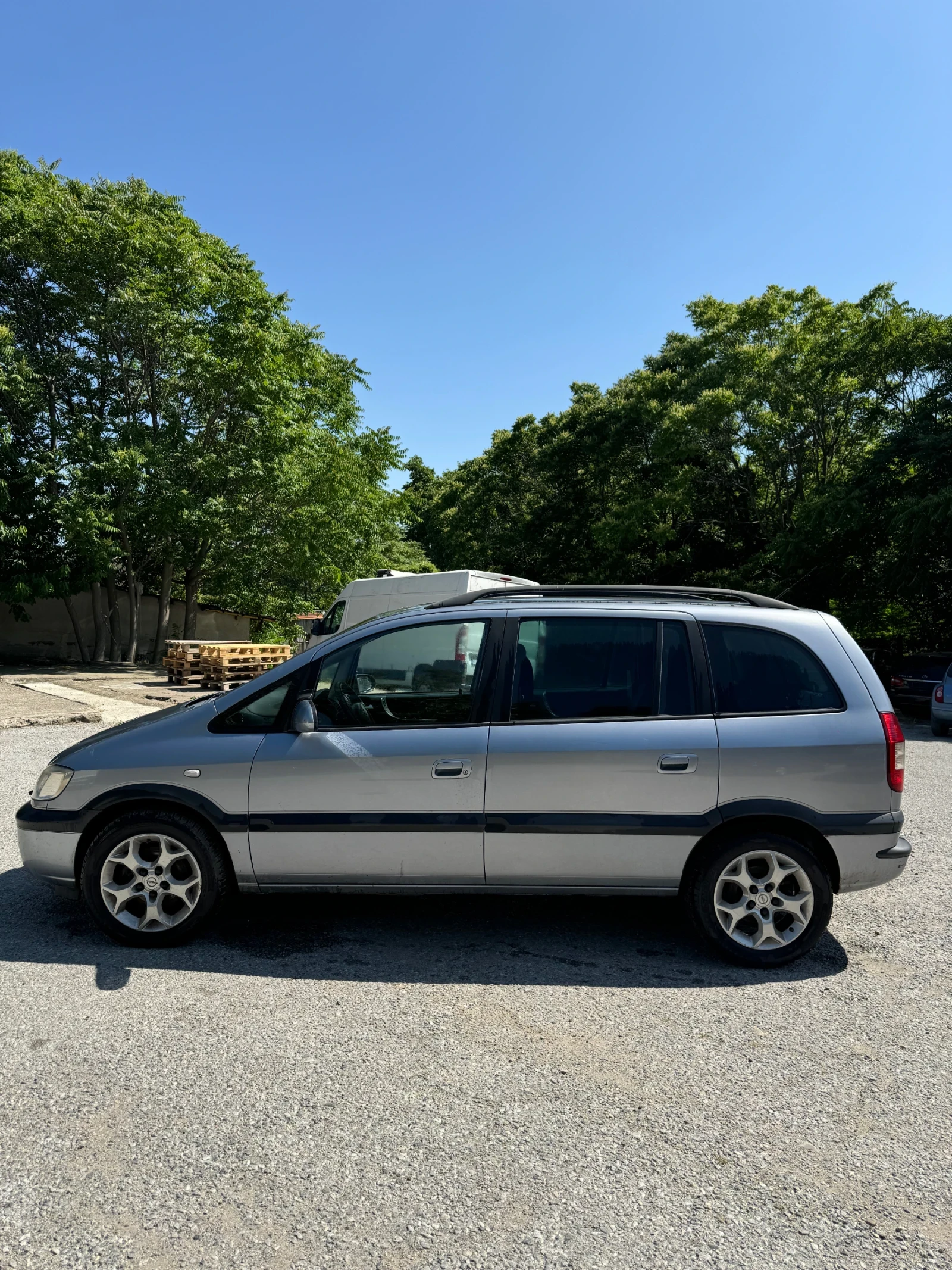 Opel Zafira 2.2 dti 6+ 1 - изображение 3