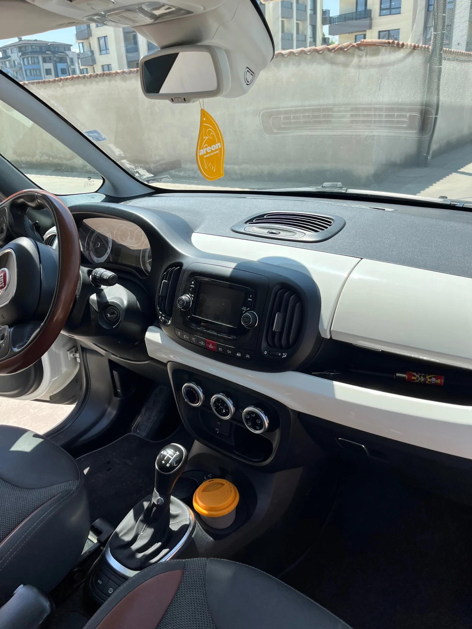 Fiat 500L Automatik - изображение 10