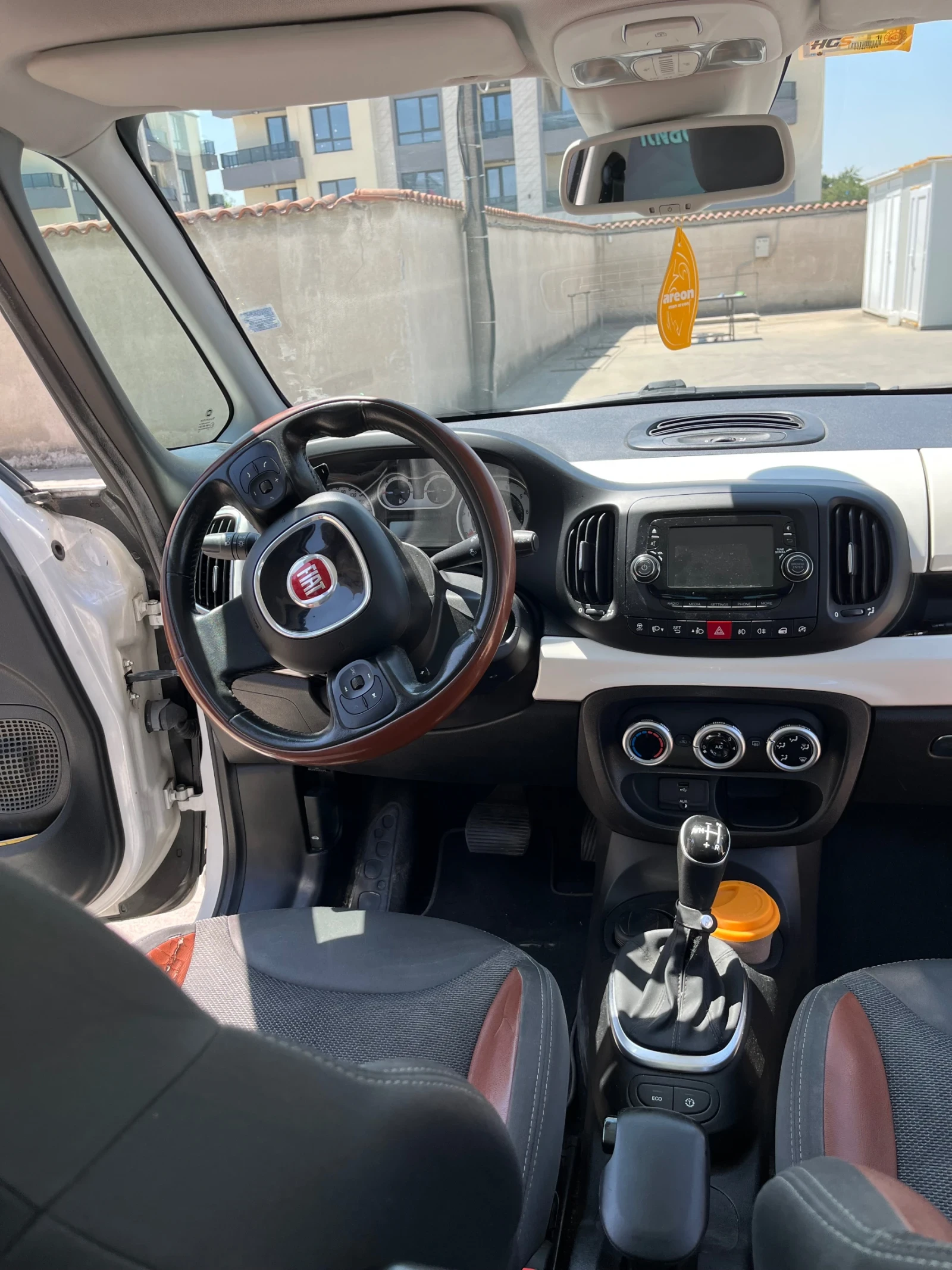 Fiat 500L Automatik - изображение 9