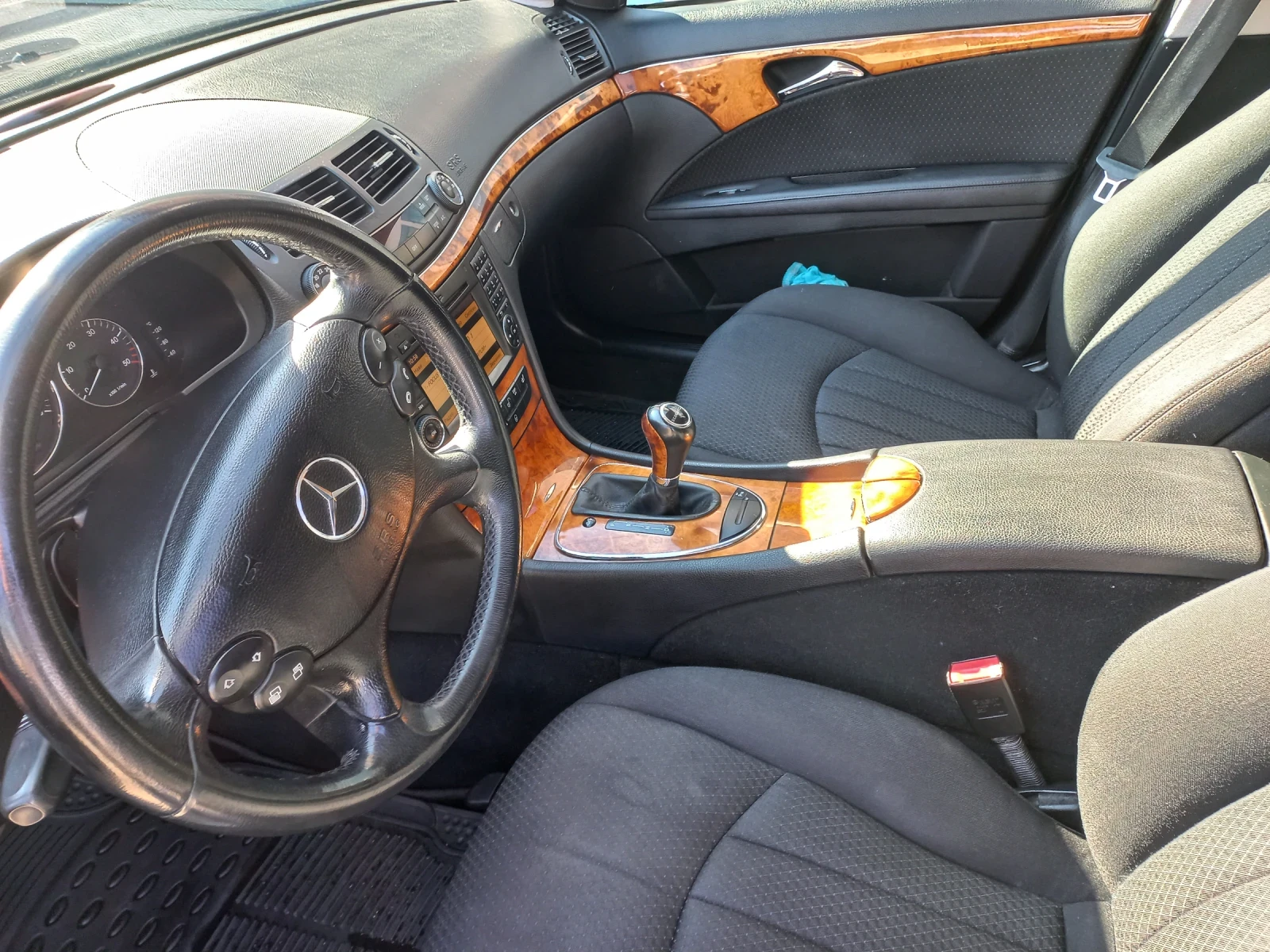 Mercedes-Benz E 280 CDI - изображение 9