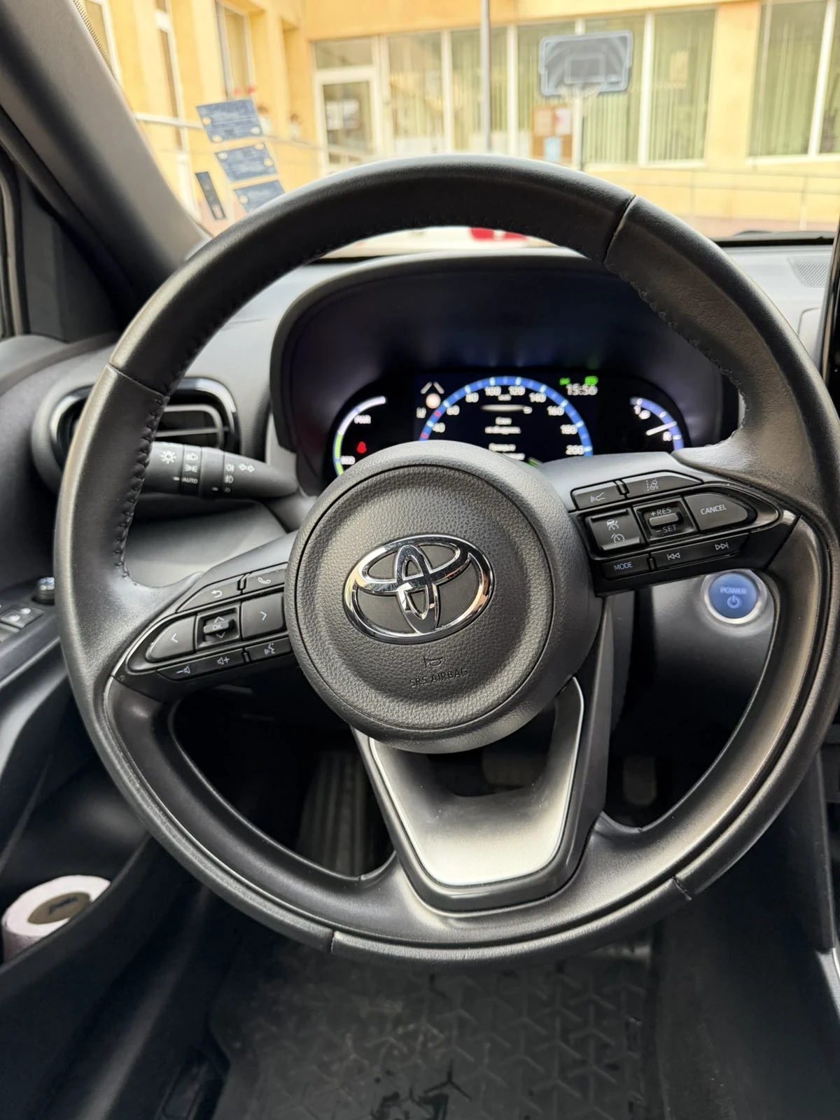 Toyota Yaris Cross Chic - изображение 5