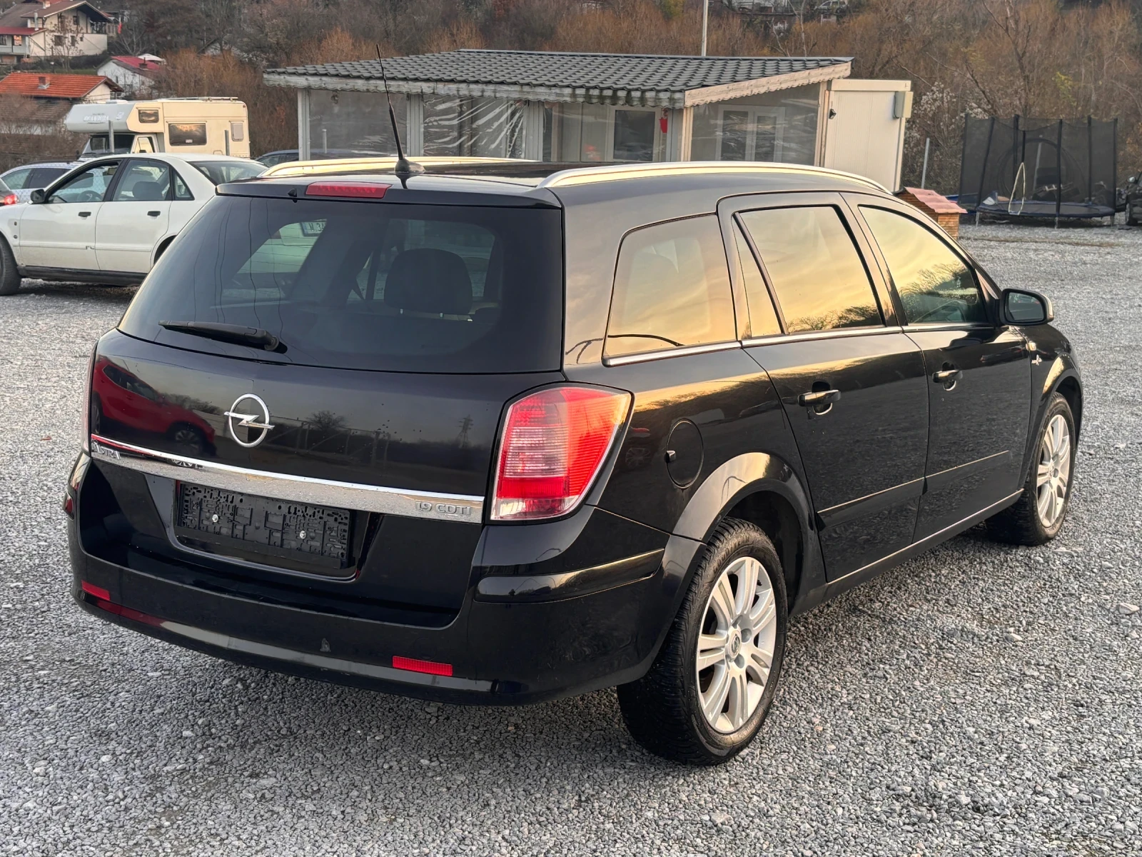 Opel Astra 1.9 CDTI AVTOMAT - изображение 6