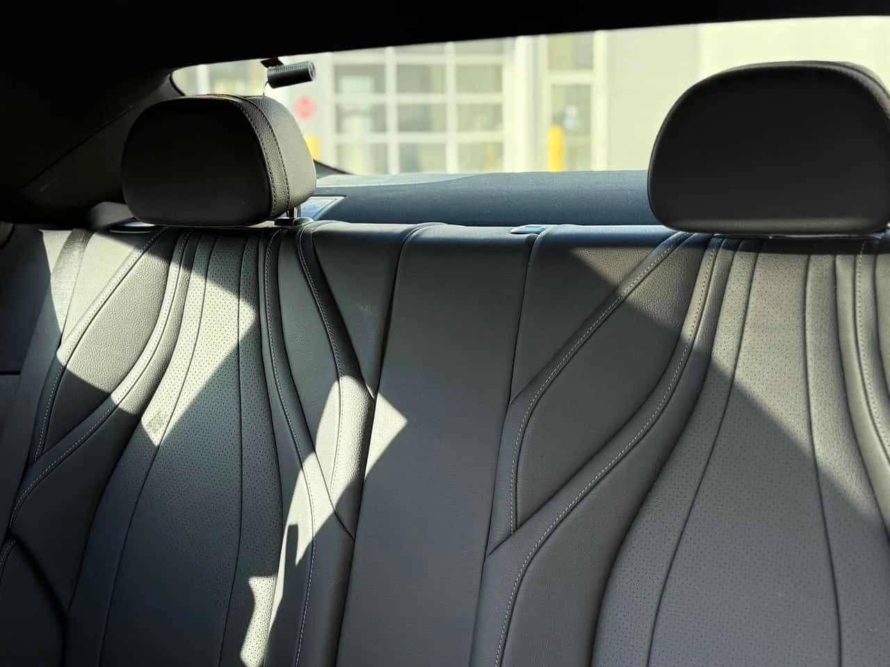 Mercedes-Benz CLE 300  CARFAX, снимка 11 - Автомобили и джипове - 54191852