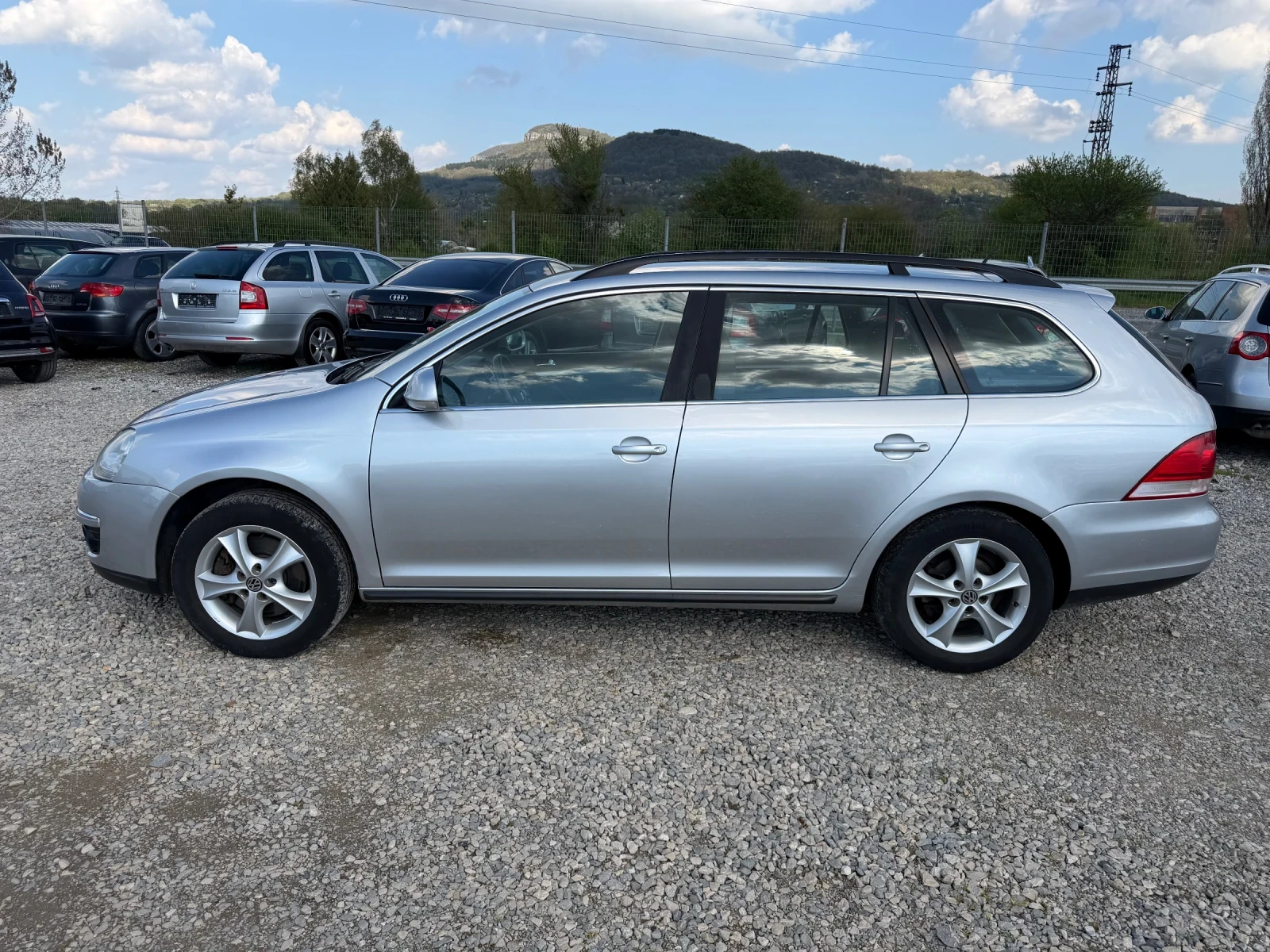 VW Golf 1.9TDI-105PS-4X4, снимка 8 - Автомобили и джипове - 54248258