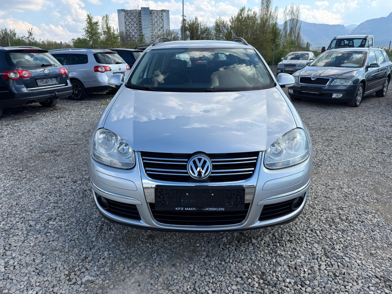VW Golf 1.9TDI-105PS-4X4, снимка 2 - Автомобили и джипове - 54248258
