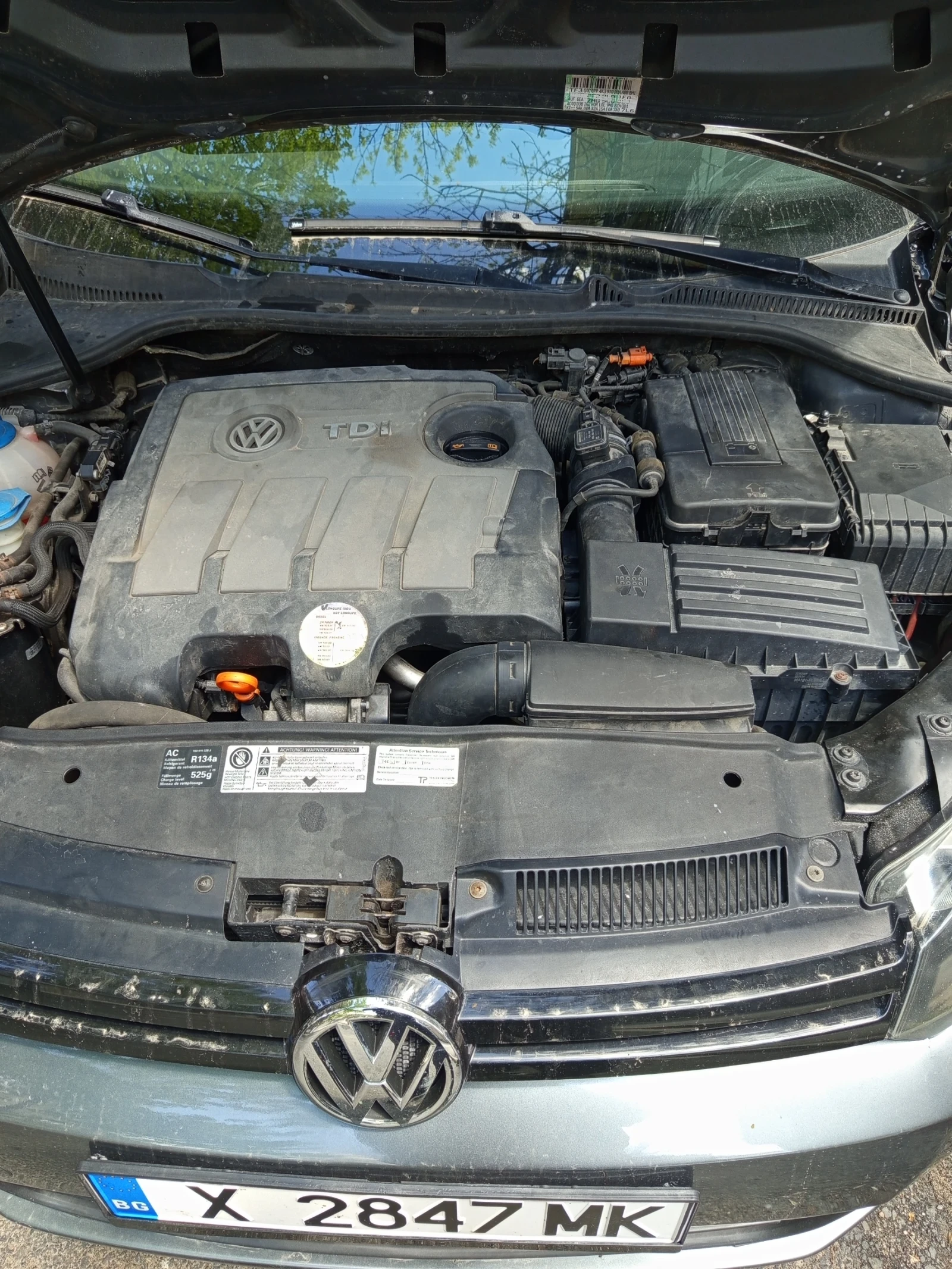 VW Golf 1.6TD?, снимка 5 - Автомобили и джипове - 54293504