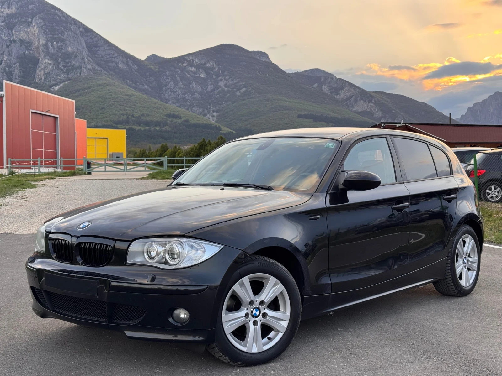 BMW 120 D, снимка 2 - Автомобили и джипове - 54335731