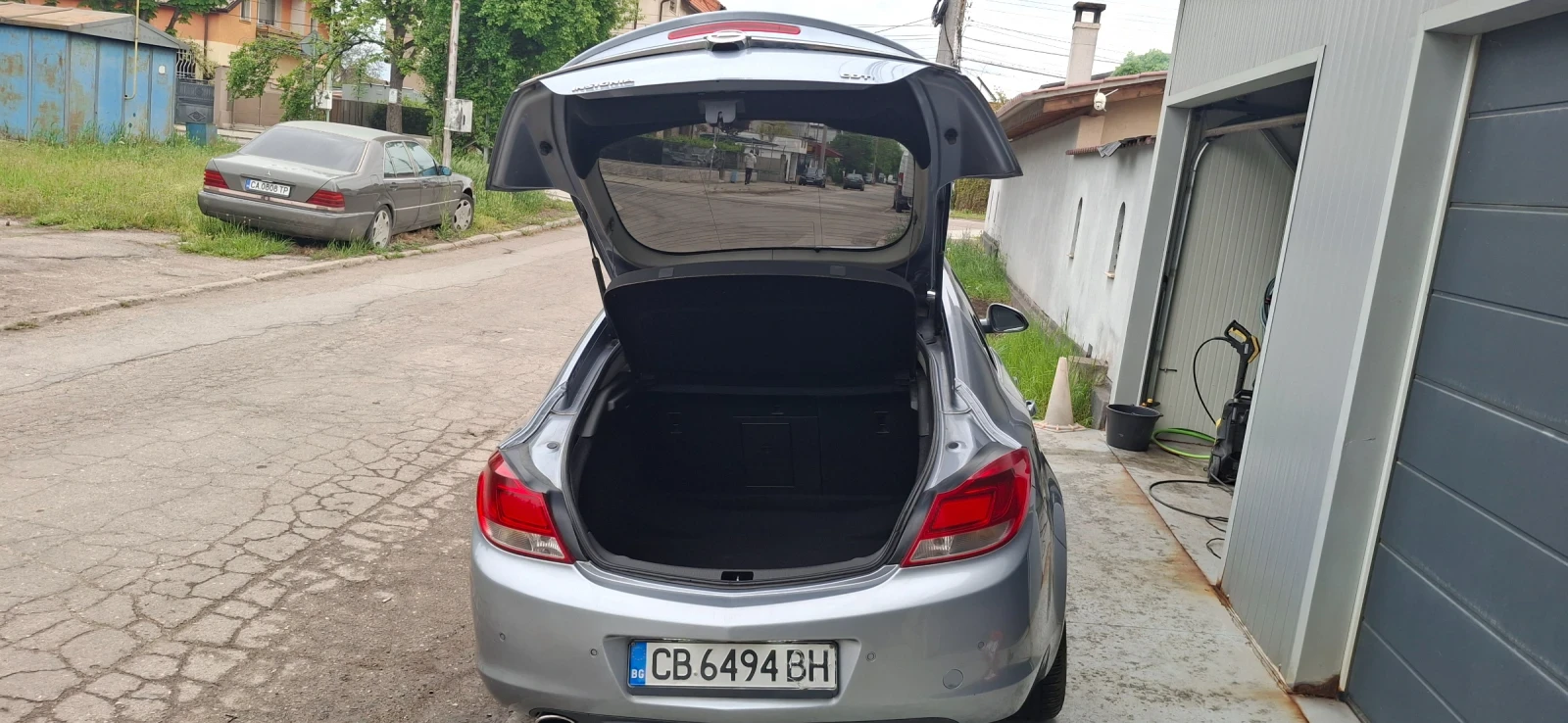 Opel Insignia, снимка 3 - Автомобили и джипове - 54494255