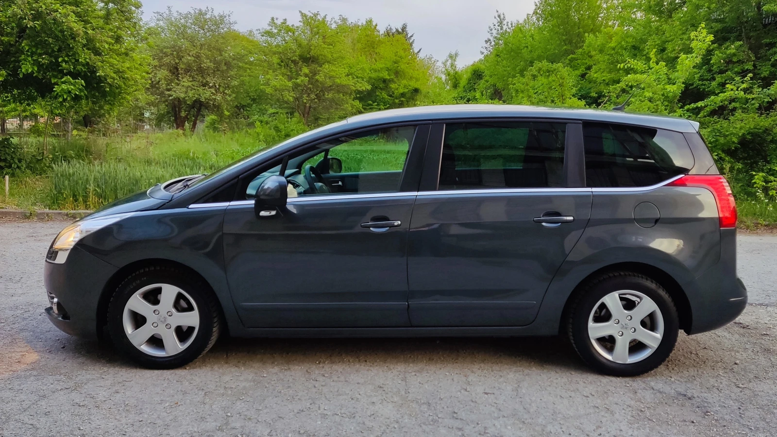 Peugeot 5008, снимка 8 - Автомобили и джипове - 54903483