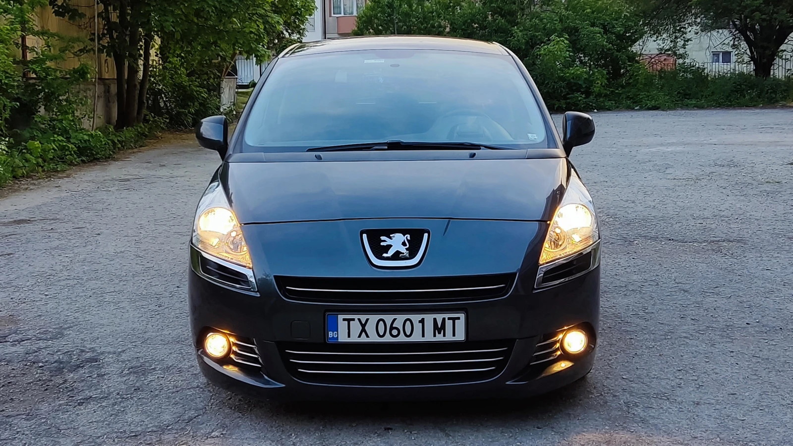 Peugeot 5008, снимка 2 - Автомобили и джипове - 54903483