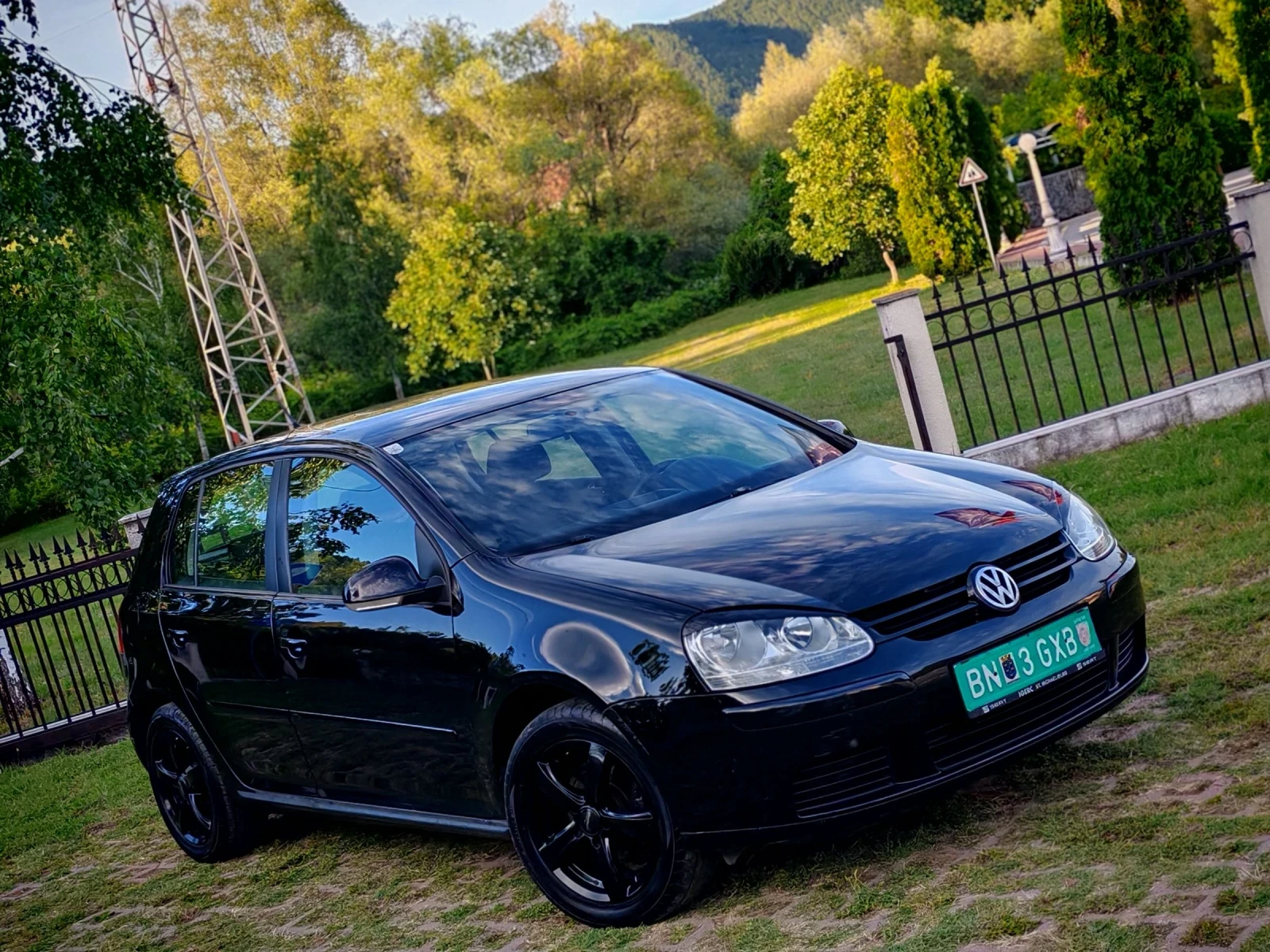 VW Golf 1.4I(80)* BLACK-EDITION* КЛИМАТИК* НОВ ВНОС* , снимка 9 - Автомобили и джипове - 54948112