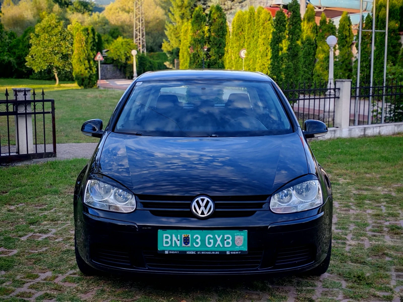 VW Golf 1.4I(80)* BLACK-EDITION* КЛИМАТИК* НОВ ВНОС* , снимка 10 - Автомобили и джипове - 54948112