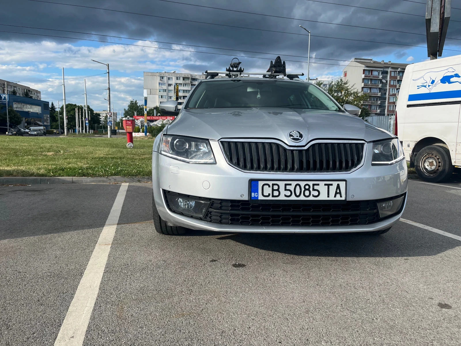 Skoda Octavia 184 к.с./4x4/DSG, снимка 2 - Автомобили и джипове - 55268249