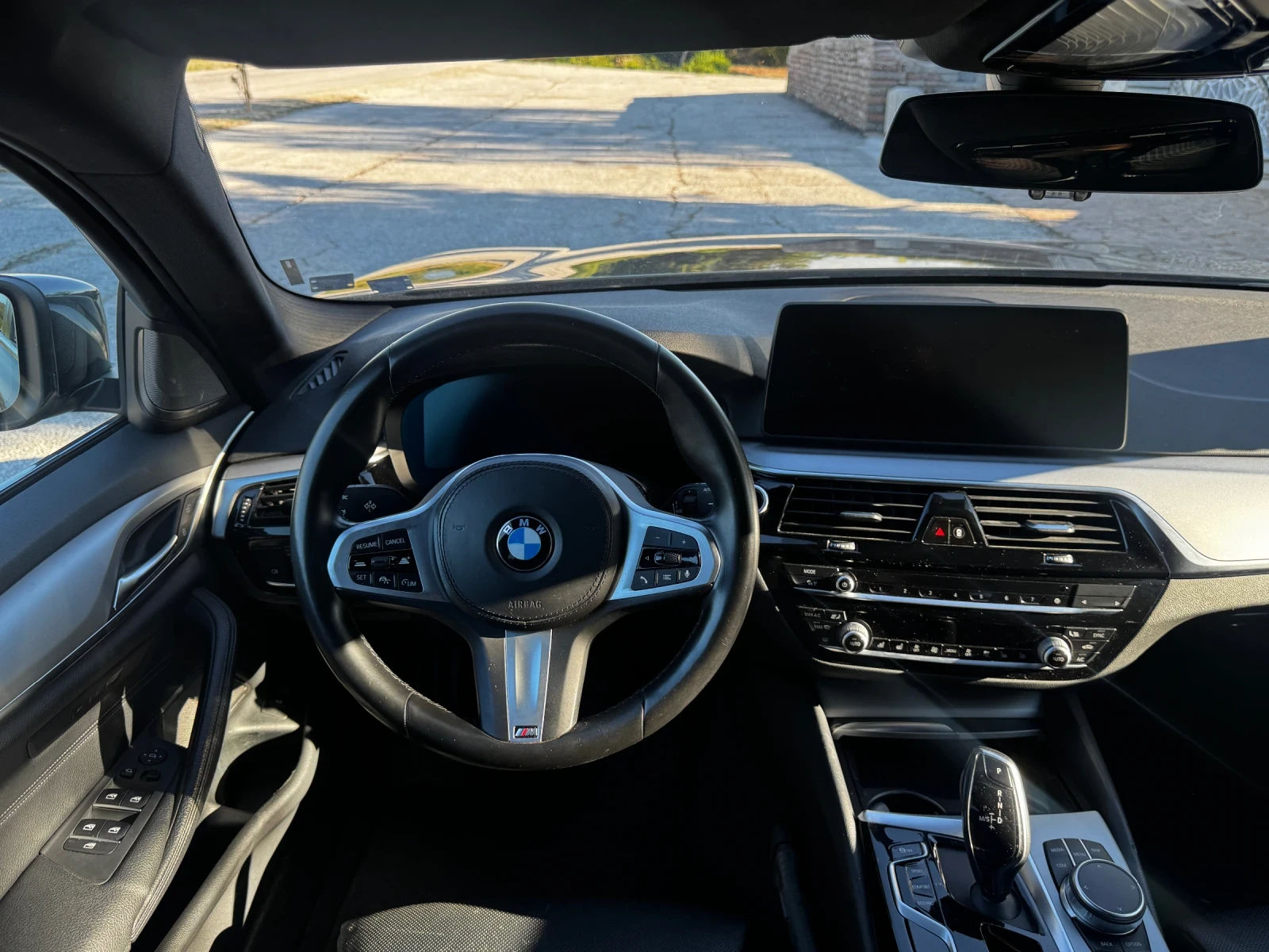 BMW 540 X-drive| Distronic| Mild Hybrid, снимка 8 - Автомобили и джипове - 55365876