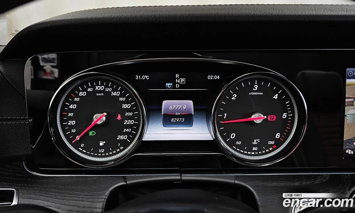 Mercedes-Benz E 220 Cabriolet, снимка 11 - Автомобили и джипове - 55794704