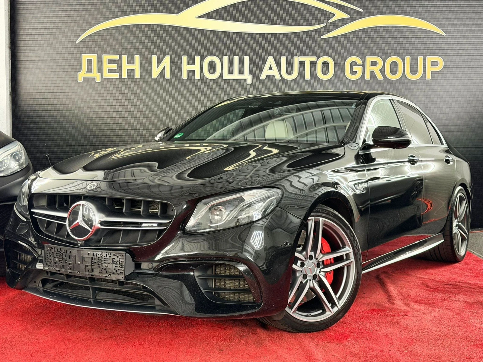 Mercedes-Benz E 63 AMG MERCEDES-BENZ E63 S AMG 4MATIC+ / 612 К.С. / 360  , снимка 2 - Автомобили и джипове - 55938999
