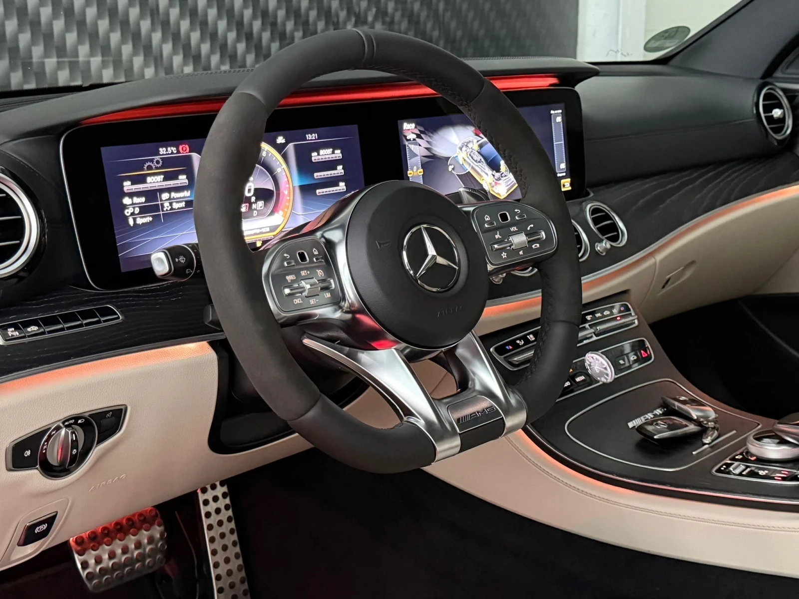 Mercedes-Benz E 63 AMG MERCEDES-BENZ E63 S AMG 4MATIC+ / 612 К.С. / 360  , снимка 12 - Автомобили и джипове - 55938999