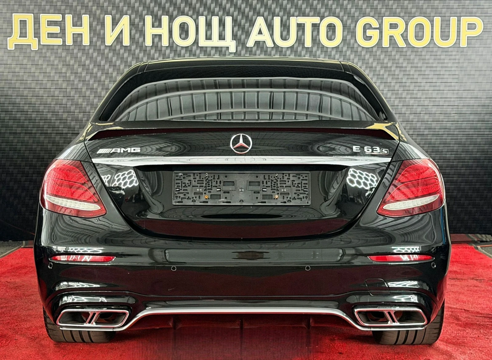 Mercedes-Benz E 63 AMG MERCEDES-BENZ E63 S AMG 4MATIC+ / 612 К.С. / 360  , снимка 10 - Автомобили и джипове - 55938999