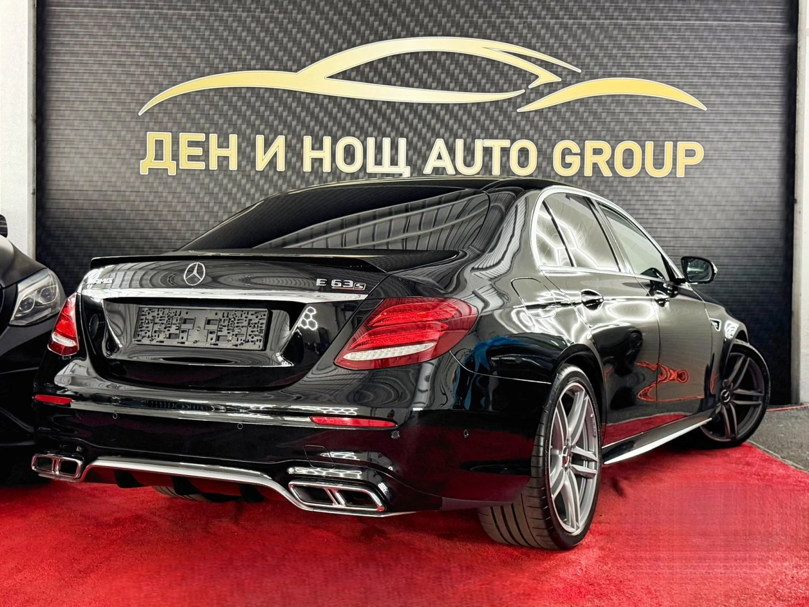 Mercedes-Benz E 63 AMG MERCEDES-BENZ E63 S AMG 4MATIC+ / 612 К.С. / 360  , снимка 3 - Автомобили и джипове - 55938999