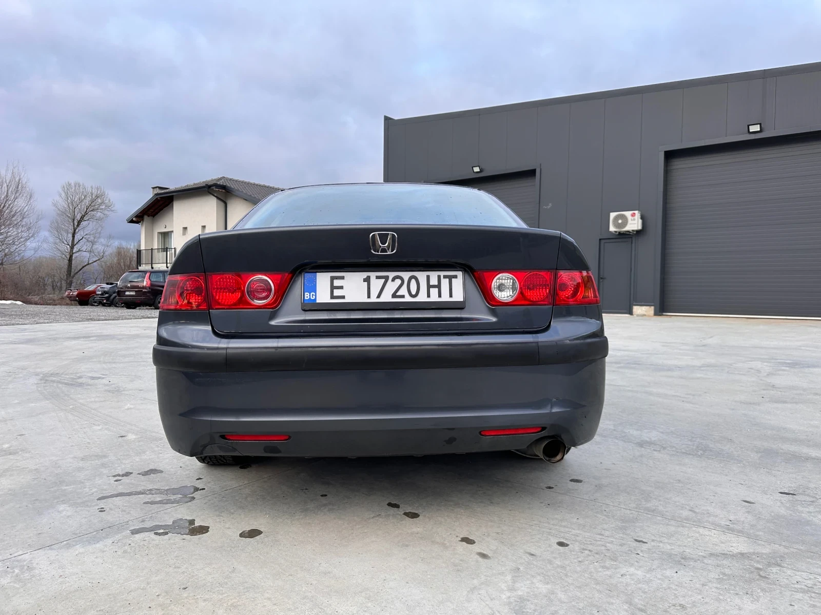 Honda Accord 2.0 VTEC 155k.c ГАЗ, София, снимка 5 - Автомобили и джипове - 56232431