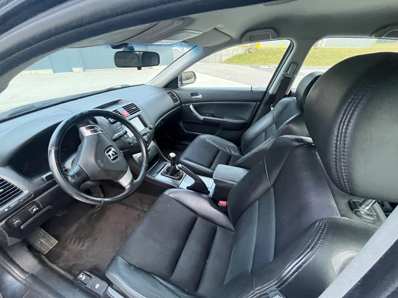 Honda Accord 2.0 VTEC 155k.c ГАЗ, София, снимка 8 - Автомобили и джипове - 56232431