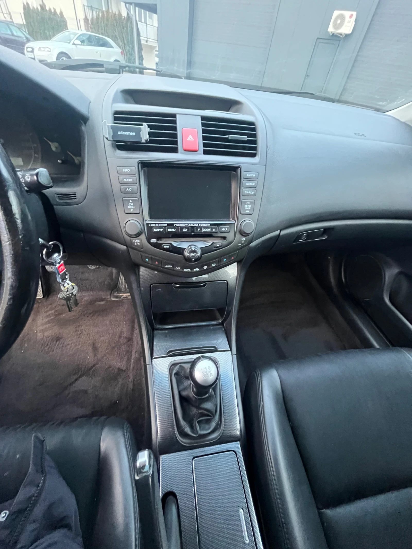 Honda Accord 2.0 VTEC 155k.c ГАЗ, София, снимка 9 - Автомобили и джипове - 56232431