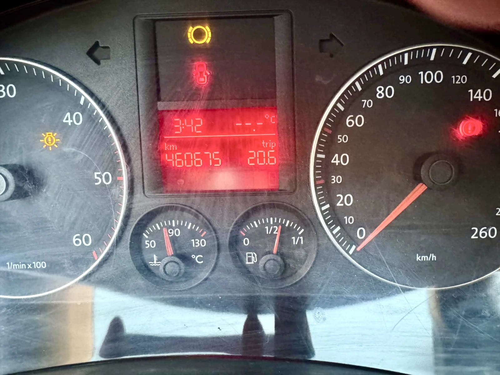 VW Golf 1.9 TDI, снимка 7 - Автомобили и джипове - 56351222