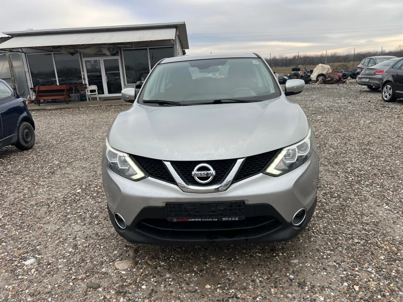 Nissan Qashqai 1.5 DCI, снимка 2 - Автомобили и джипове - 48448905