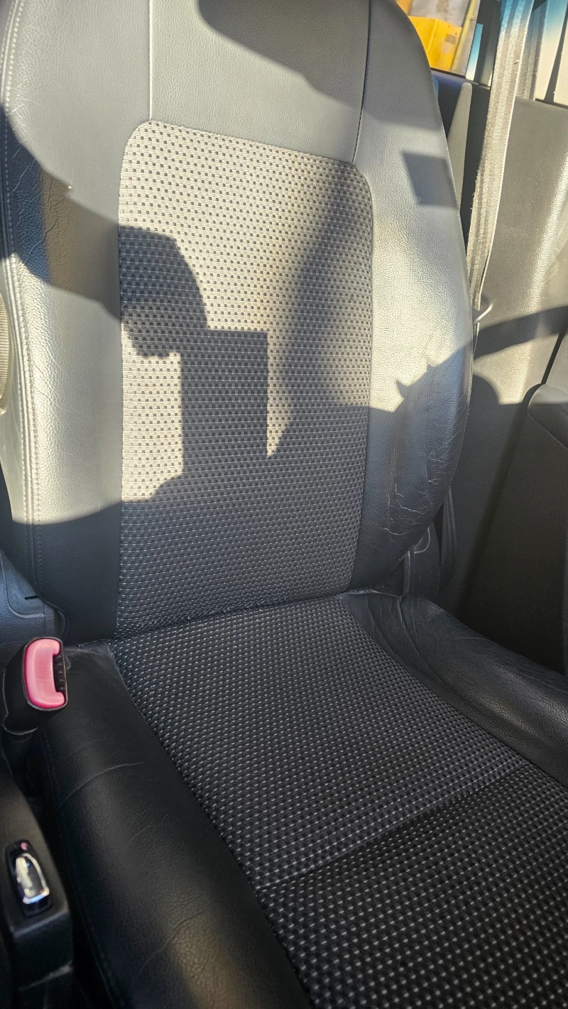 Chevrolet Captiva 2.4 dw, снимка 11 - Автомобили и джипове - 52928876