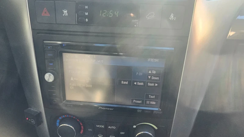 Chevrolet Captiva 2.4 dw, снимка 8 - Автомобили и джипове - 52928876