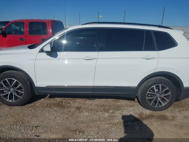 VW Tiguan 2.0T SE R-LINE BLACK, снимка 6 - Автомобили и джипове - 49560114