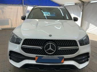 Mercedes-Benz GLE 400 * d 4Matic AMG Line* АВТОФИНАНСИРАНЕ*  - изображение 8