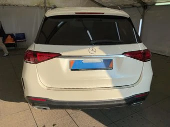 Mercedes-Benz GLE 400 * d 4Matic AMG Line* АВТОФИНАНСИРАНЕ*  - изображение 6