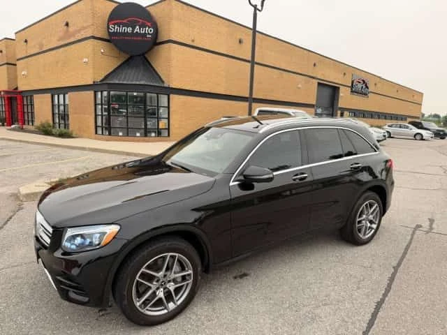 Mercedes-Benz GLC 300 * CARFAX * 360 КАМЕРА * СЛЕДЕНЕ НА ЛЕНТИ * ПАНО