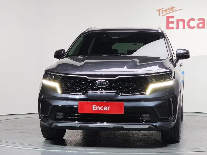 Kia Sorento 2.2 CRDI 4WD - САМО 30% АВАНС, снимка 3 - Автомобили и джипове - 56018157