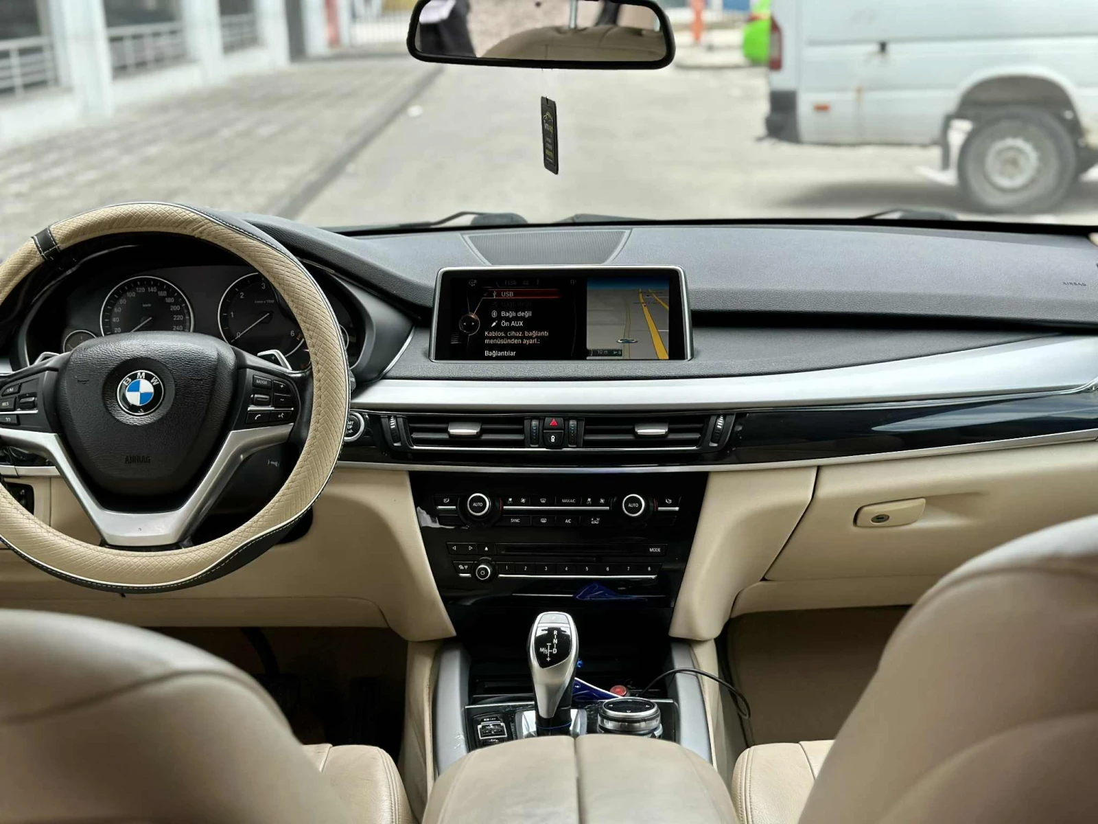 BMW X5 3.0  - изображение 6