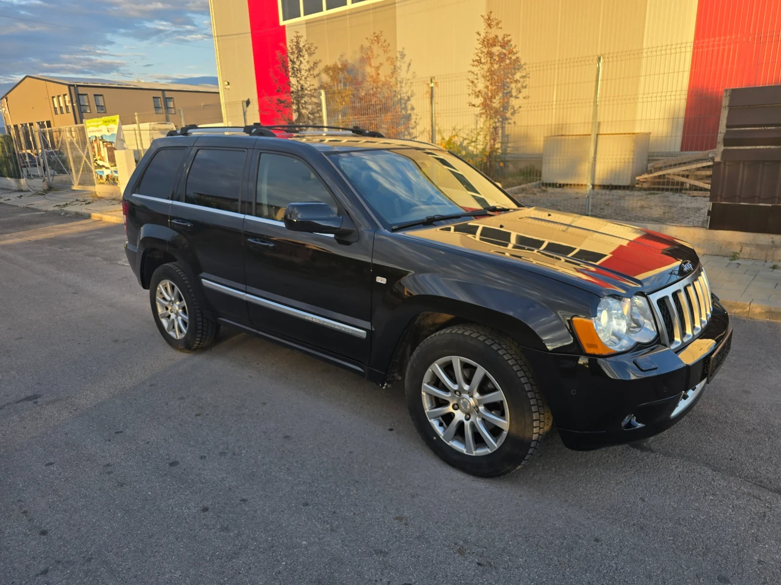 Jeep Grand cherokee 3.0CRD OVERLAND Facelift - изображение 7