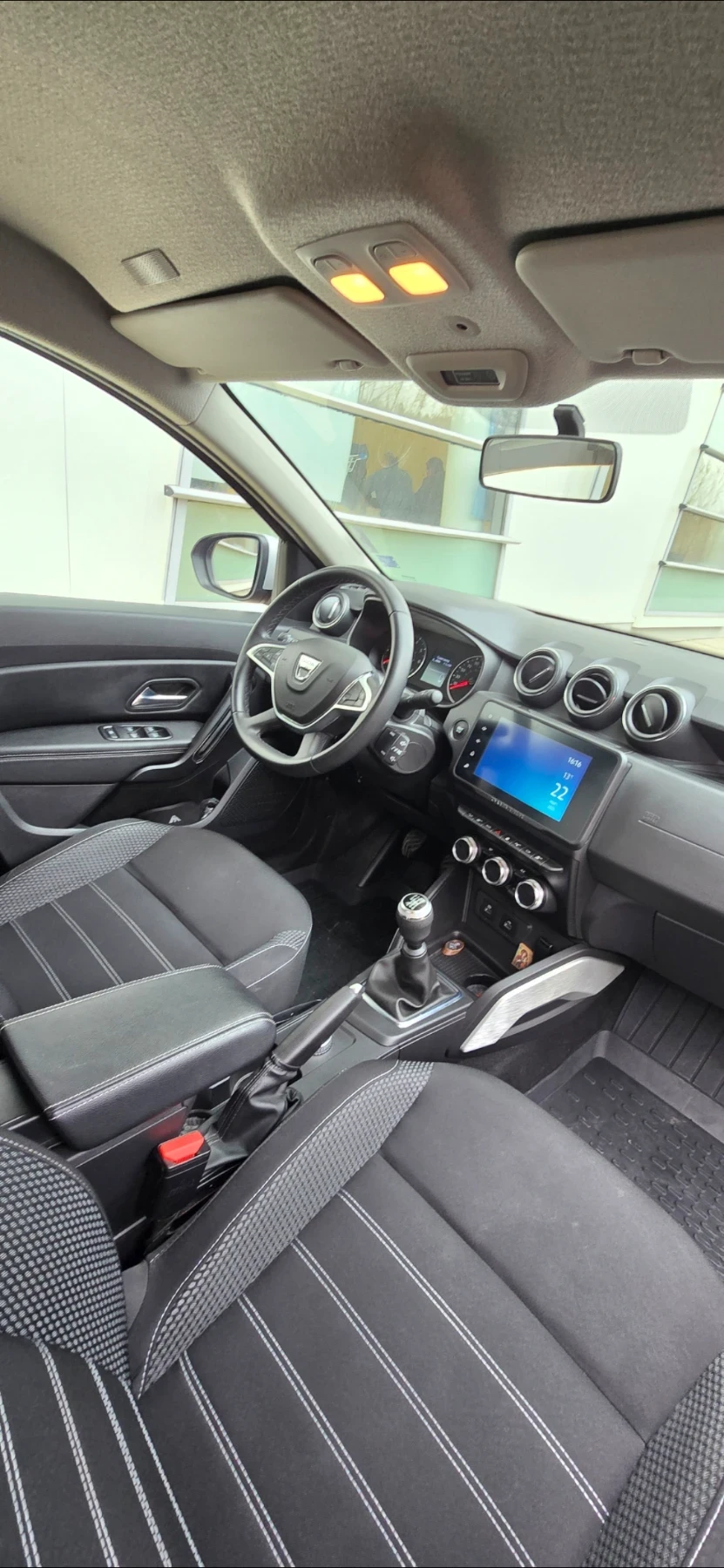 Dacia Duster Prestige 1.3 150 4x4 | Mobile.bg   11