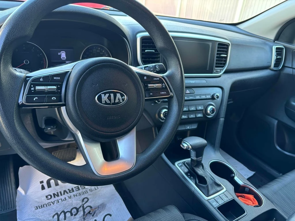 Kia Sportage * LX * CARFAX * БЕЗ ПЪРВОНАЧАЛНА ВНОСКА - изображение 9