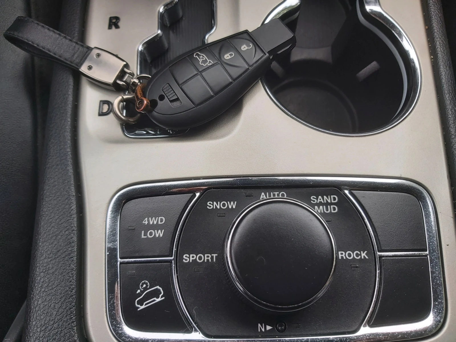 Jeep Grand cherokee 3.0D  4x4 | Mobile.bg   12