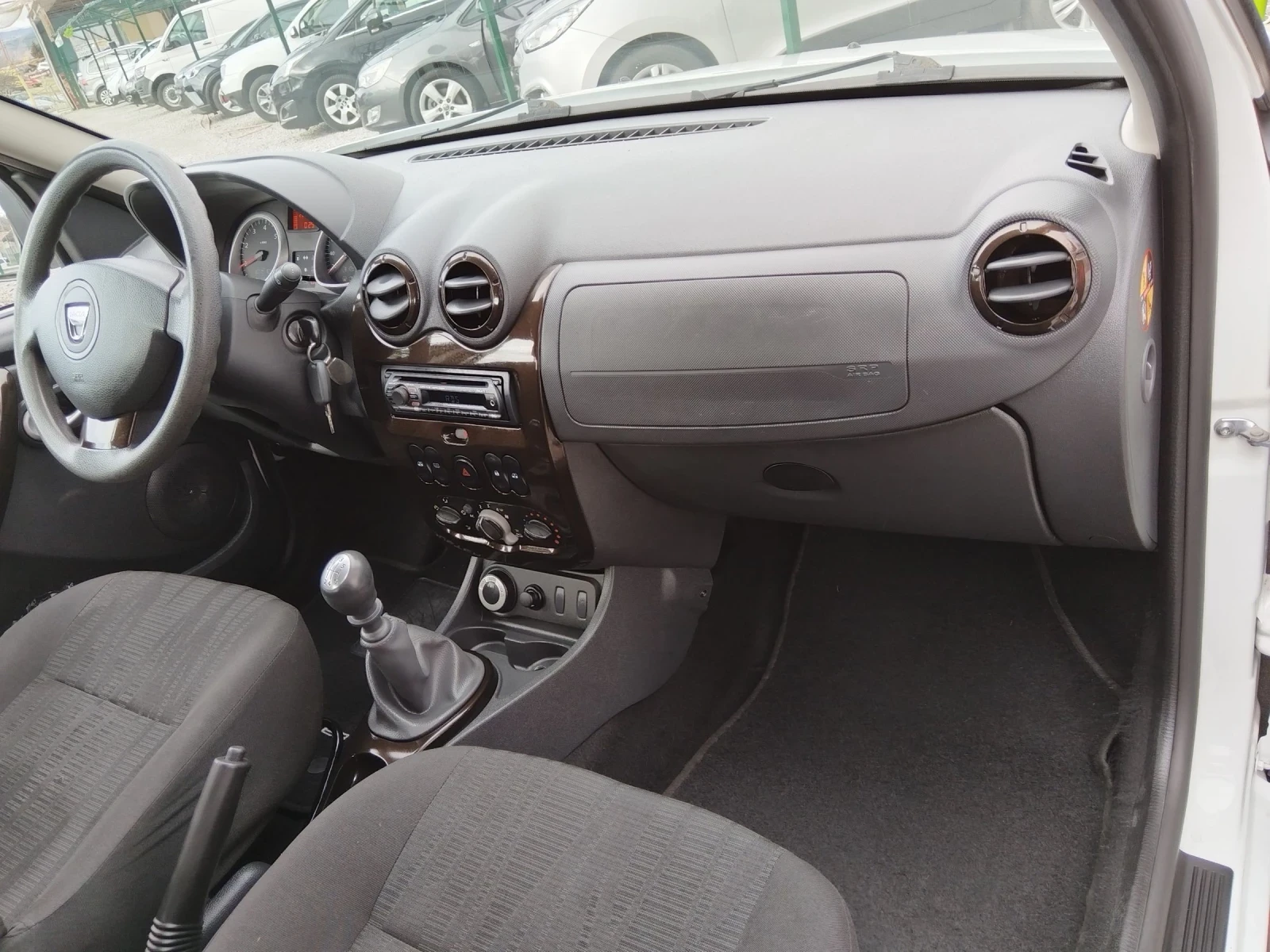 Dacia Duster 1.5D. 4x4 | Mobile.bg � ����������� 16