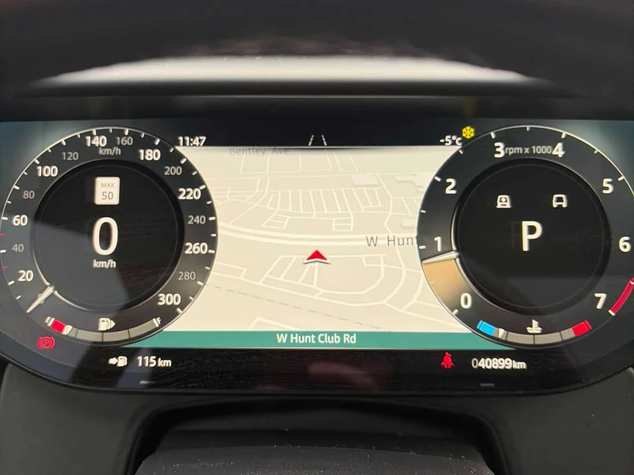 Land Rover Range Rover Sport * Dynamic HSE * ПАМЕТ * ОБДУХВАНЕ * 360 * КАМЕРА, снимка 8 - Автомобили и джипове - 53818522