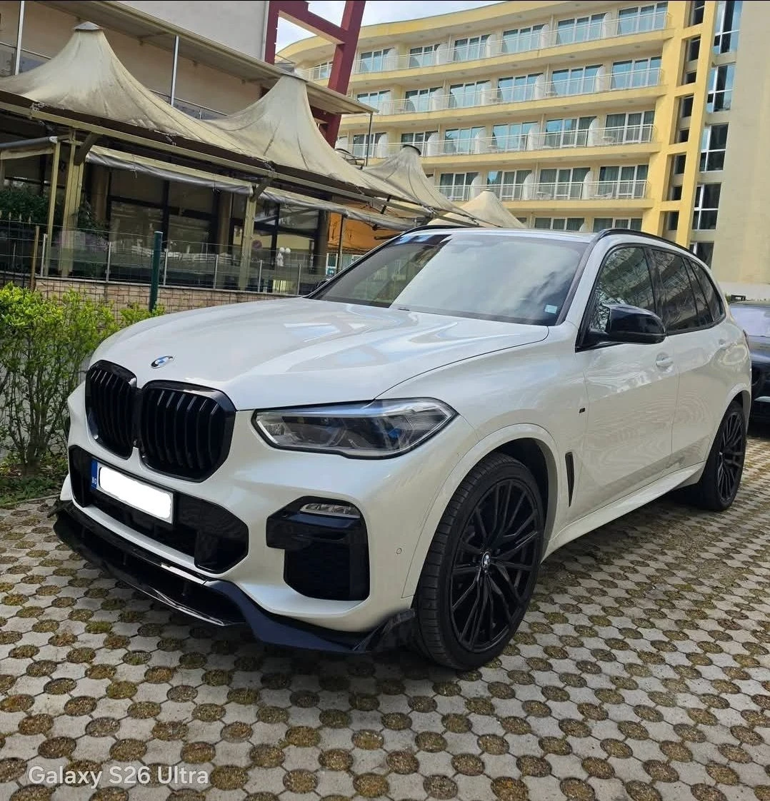 BMW X5 4.0i Високо ниво на оборудване. Напълно обслужен.