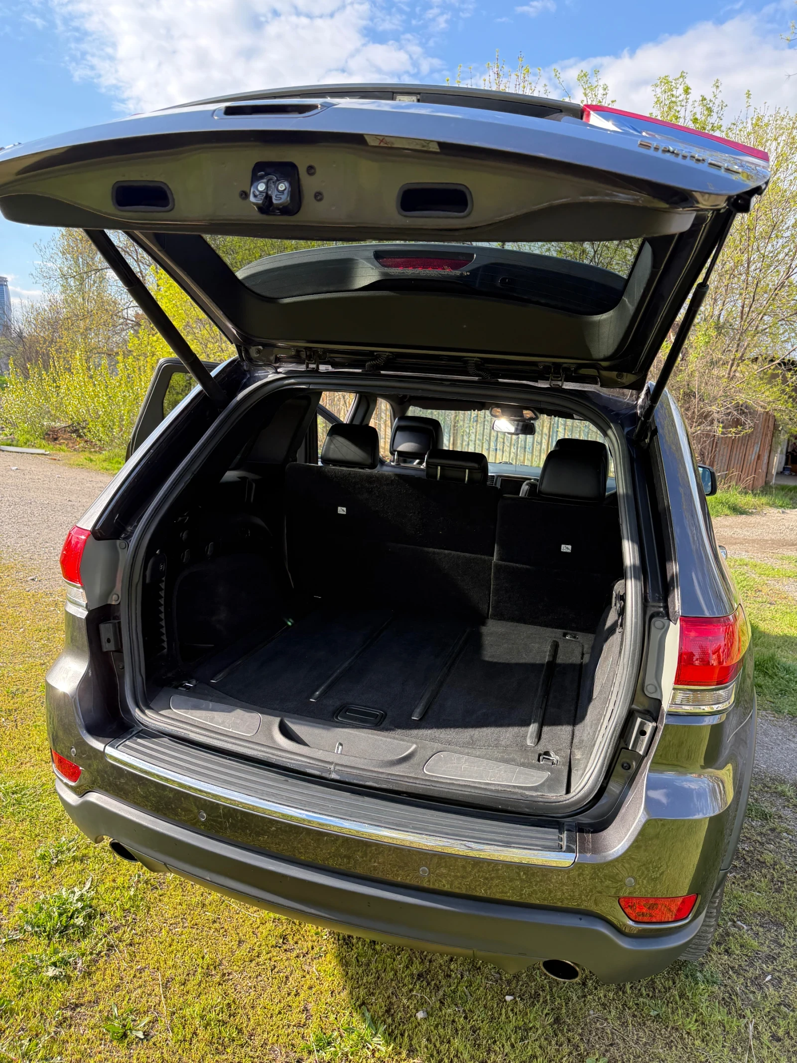 Jeep Cherokee, снимка 13 - Автомобили и джипове - 54297089