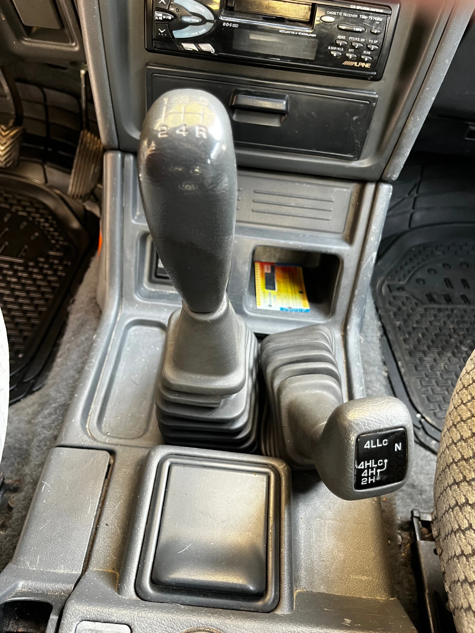 Mitsubishi Pajero 2.5 TDI, снимка 5 - Автомобили и джипове - 54705250